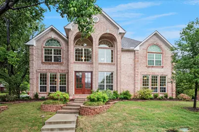 100 Soapberry Circle, Irving, TX 75063 - Photo 1