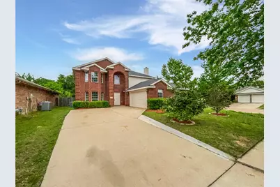 4981 Kingfisher Lane, Mesquite, TX 75181 - Photo 1