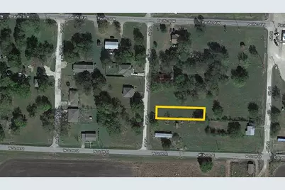 86 3rd Street, Honey Grove, TX 75446 - Photo 1