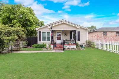 405 Pecan Street, Forreston, TX 76041 - Photo 1