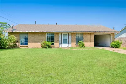 2114 Sunset Drive, Sumner, TX 75421 - Photo 1