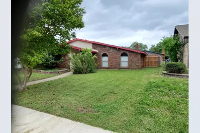 5220 Pruitt Drive, The Colony, TX 75056 - Photo 1