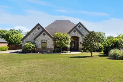 8220 St Johns Drive, Waxahachie, TX 75167 - Photo 1