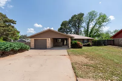 1620 Morris Avenue, Sweetwater, TX 79556 - Photo 1