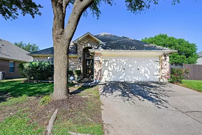 5319 Fig Tree Lane, Grand Prairie, TX 75052 - Photo 1
