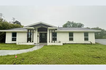 3520 Kiestcrest Drive, Dallas, TX 75233 - Photo 1