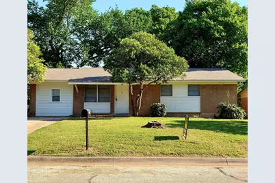 605 Pershing Drive, Denton, TX 76209 - Photo 1