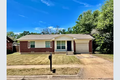 2005 Shawnee Street, Denton, TX 76209 - Photo 1