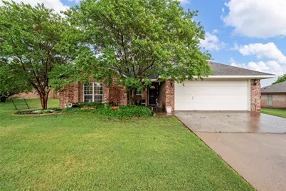 213 Topaz Circle, Hewitt, TX 76643 - Photo 1