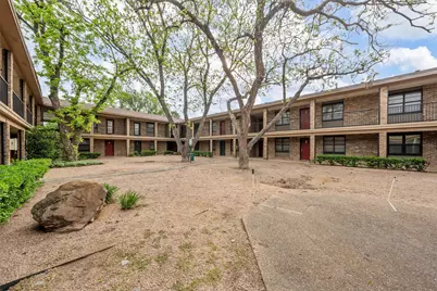 1421 S 12th Street, Waco, TX 76706 - Photo 1