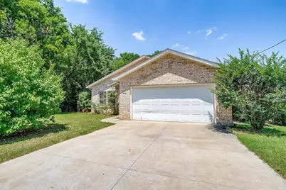 4214 Landrum Avenue, Dallas, TX 75216 - Photo 1