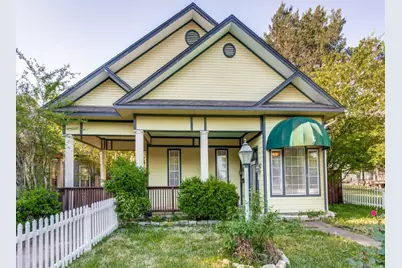 1118 W Sears Street, Denison, TX 75020 - Photo 1