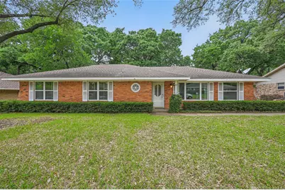 2221 Prince John Drive, Grand Prairie, TX 75050 - Photo 1