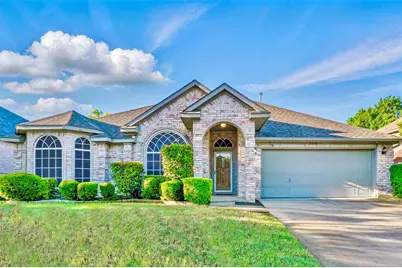 6728 Dogwood Lane, North Richland Hills, TX 76182 - Photo 1