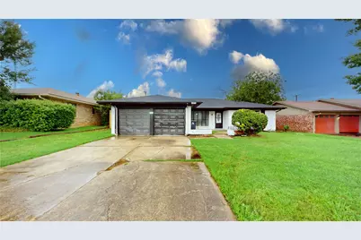 3105 Green Valley Lane, Arlington, TX 76014 - Photo 1