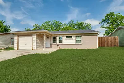 1605 Lackland Street, Arlington, TX 76010 - Photo 1