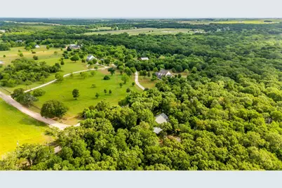 182 Hcr 1431, Covington, TX 76636 - Photo 1