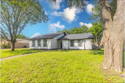 337 Travis Lane, Hewitt, TX 76643 - Photo 1