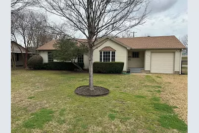 303 Avenue C, Seagoville, TX 75159 - Photo 1