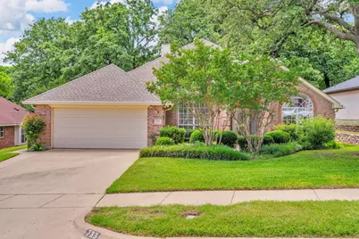 733 Mountain Terrace, Hurst, TX 76053 - Photo 1
