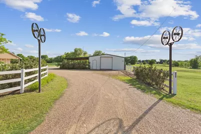 211 Partners Road, Woodway, TX 76712 - Photo 1