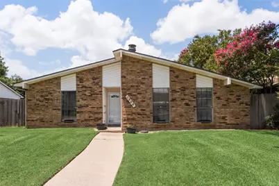 1606 Coffeyville Trail, Grand Prairie, TX 75052 - Photo 1