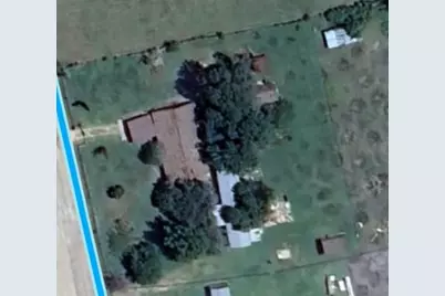 721 E India Road, Ferris, TX 75125 - Photo 1