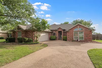 608 Shoal Ridge S, Lorena, TX 76655 - Photo 1