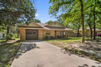 816 Red Oak Court, Azle, TX 76020 - Photo 1