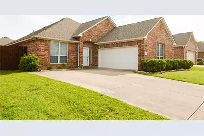 708 Flora Vista Court, Arlington, TX 76002 - Photo 1