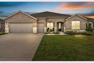 712 Freedom Lane, Little Elm, TX 76227 - Photo 1