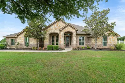 1009 Maida Vale, Haslet, TX 76052 - Photo 1