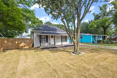 211 Church Street, Collinsville, TX 76233 - Photo 1