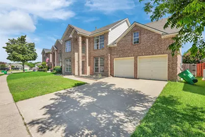 3925 Wisteria Lane, Haltom City, TX 76137 - Photo 1