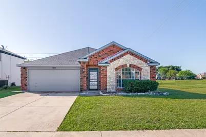 7302 Armstrong Lane, Rowlett, TX 75089 - Photo 1