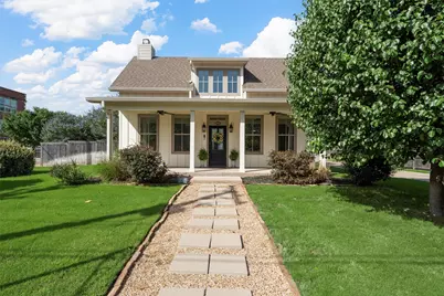 715 S 8th Street, Waco, TX 76706 - Photo 1