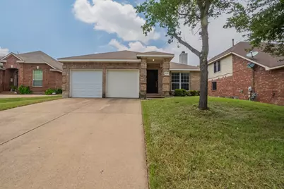 4841 Kingfisher Lane, Mesquite, TX 75181 - Photo 1