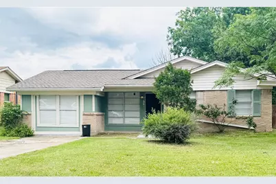 714 Pebble Creek Lane, Mesquite, TX 75149 - Photo 1