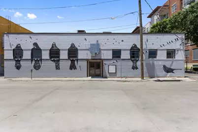 215 N Walton Street #2, Dallas, TX 75226 - Photo 1