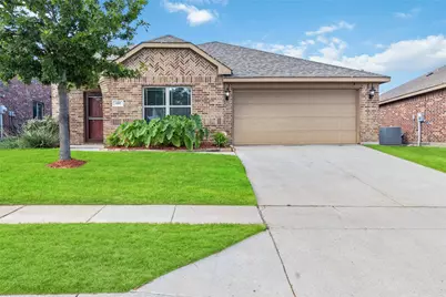 409 Hoover Avenue, Lavon, TX 75166 - Photo 1