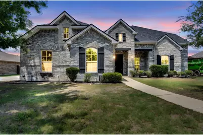 211 Debbie Way, Red Oak, TX 75154 - Photo 1