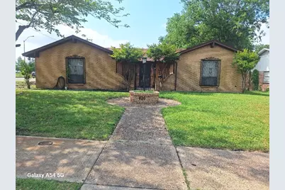 826 E Center Street, Duncanville, TX 75116 - Photo 1