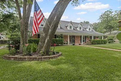 209 Shenandoah Drive, Euless, TX 76039 - Photo 1