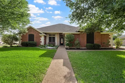 525 Rio Bonito Drive, Robinson, TX 76706 - Photo 1