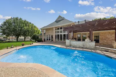 613 Edgewood Lane, Ovilla, TX 75154 - Photo 1