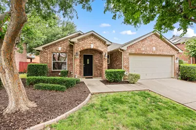 515 Angela Lane, Euless, TX 76039 - Photo 1