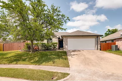 101 Havenwood Lane, Garland, TX 75043 - Photo 1