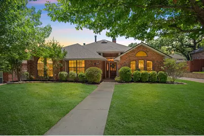 3907 Meadow Drive, Grapevine, TX 76051 - Photo 1