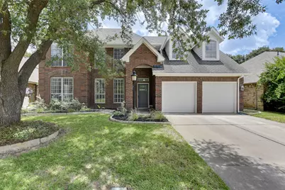 6111 Pinwood Circle, Arlington, TX 76001 - Photo 1