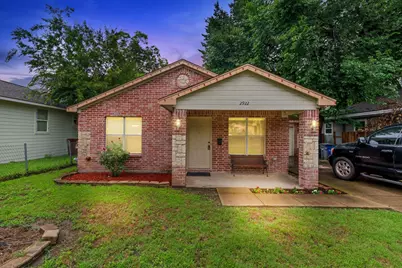 2922 Reynolds Avenue, Dallas, TX 75223 - Photo 1